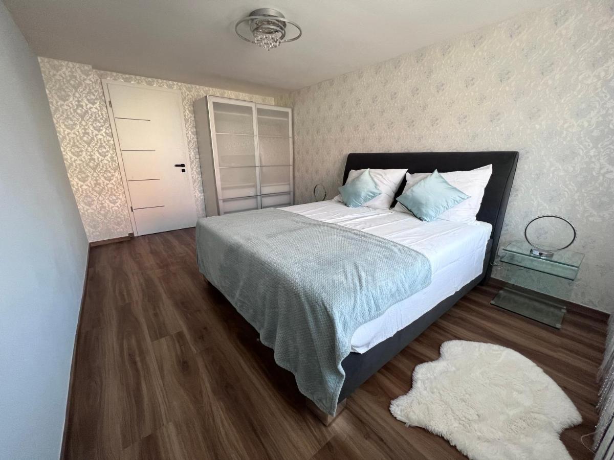 Elizabeth'S Apartments เวลเค ปาโบลวิตเซ ภายนอก รูปภาพ